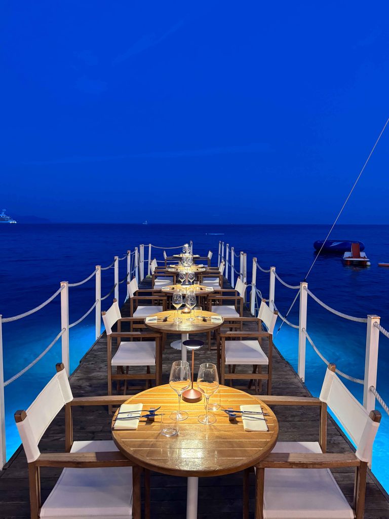Bagni Sirena-Pontile con vista sul mare